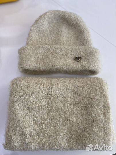 Женская шапка