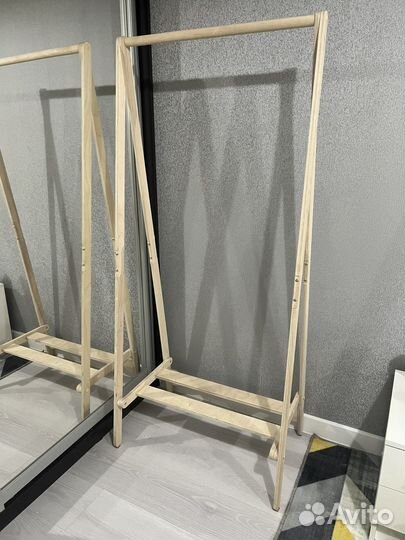 Вешалка напольная