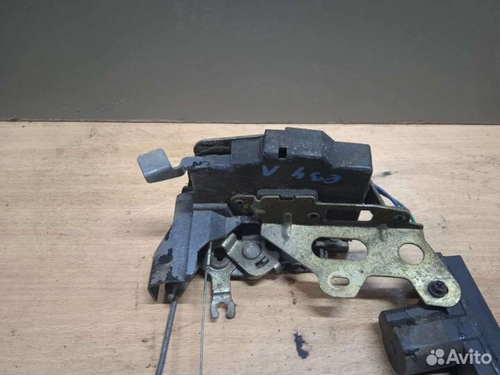 Замок двери задний левый bmw 5 E34 бмв 5 E34