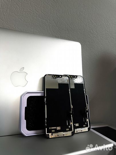 Дисплей оригинал iPhone 13