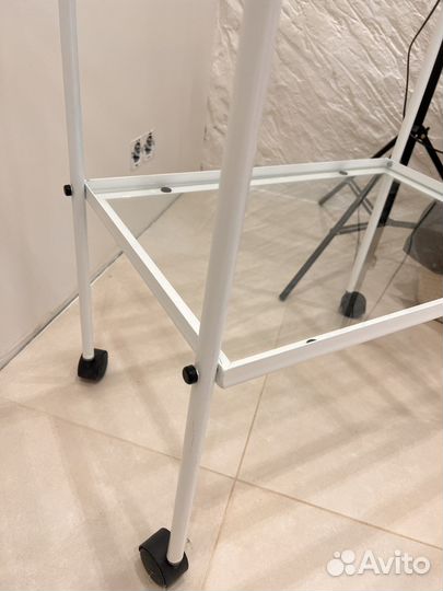 Тележка косметолога