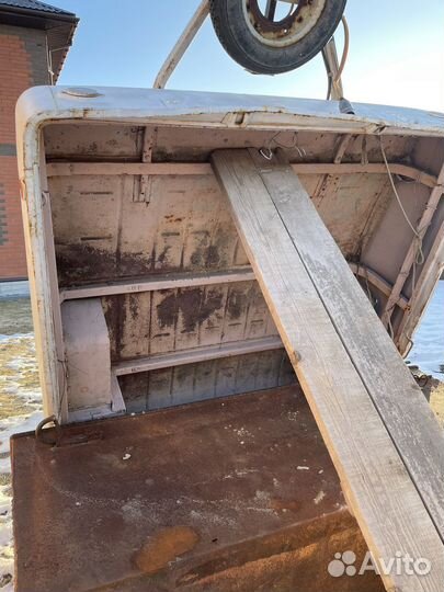 Прицеп бу, Скиф