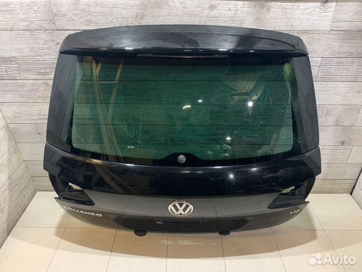 Дверь багажника Volkswagen Touareg 2 2010-2018