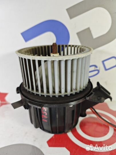 Мотор печки Audi A4 B8 2.0 2013