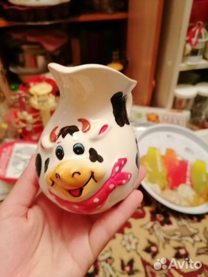 Кувшин (молочник)