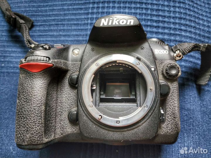 Фотоаппарат Nikon D200 без объектива