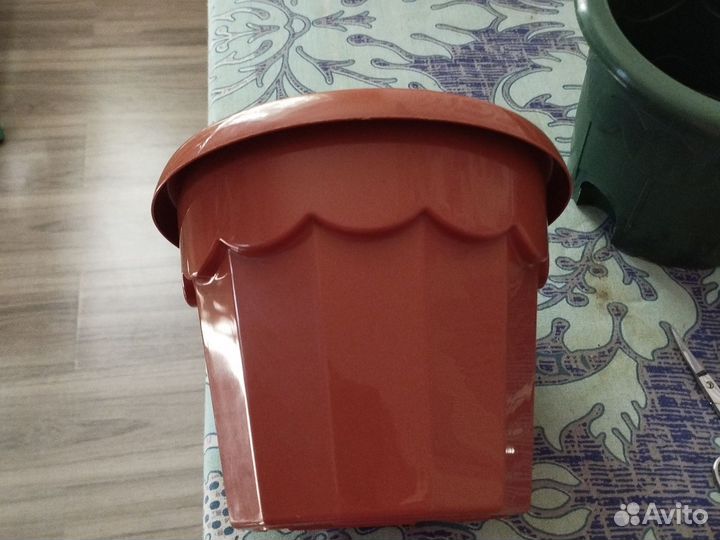 Кашпо горшок для цветов