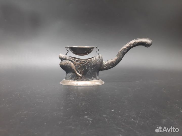 Ситечко, статуэтка, серебро 875пр.Вьетнам.68гр