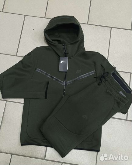 Спортивный костюм мужской