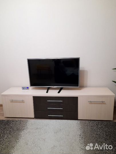 Тумба под телевизор бу