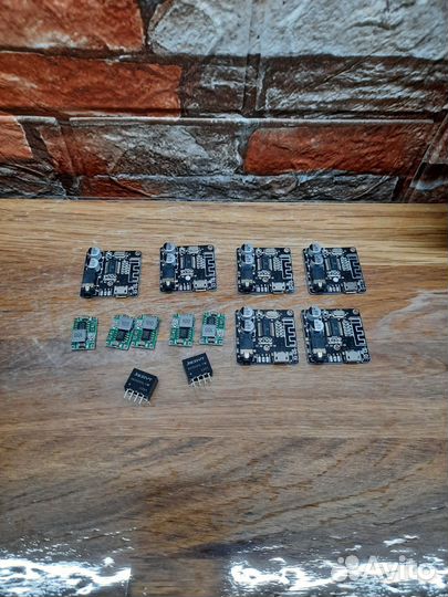 Универсальный Bluetooth модуль 5.0 в машину