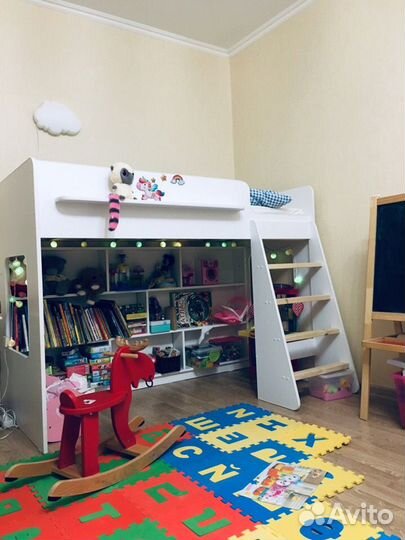 Детская кровать чердак белая