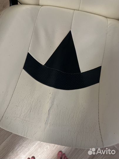 Компьютерное кресло игровое