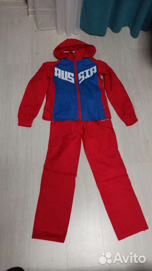 Спортивный костюм р. 152