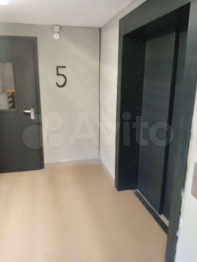 Машиноместо, 14 м²