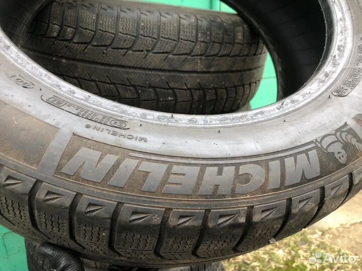 Michelin X-Ice XI2 215/60 R17 96T