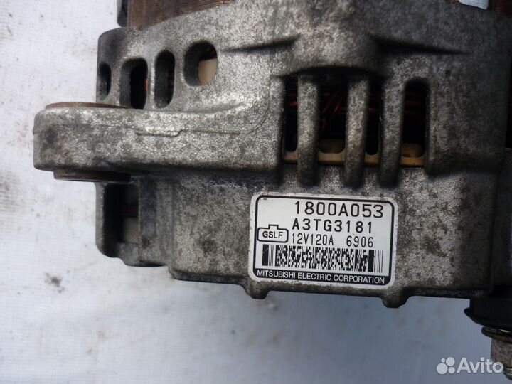 Генератор на Mitsubishi Outlander XL