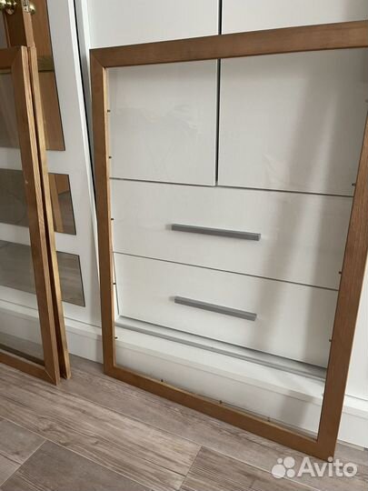 Деревянные рамы со стеклом