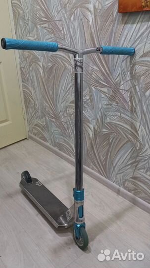 Трюковой самокат drive scooters park v2