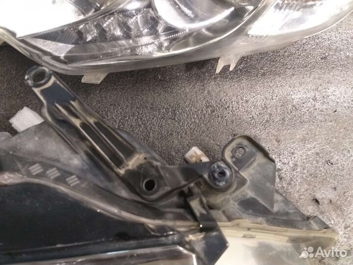 Фары camry 55 бу оригинал ксенон