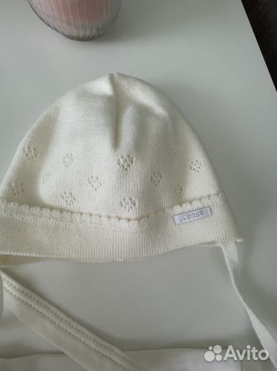 Комплект на выписку для девочки новый