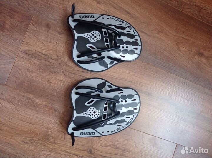 Лопатки для плавания arena