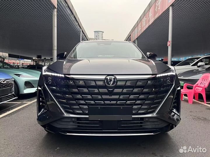 Changan UNI-Z 1.5 AMT, 2024, 900 км