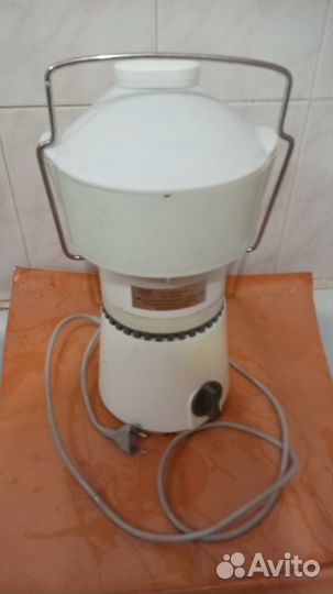 Кухонный комбайн aka ddr tgl 12500