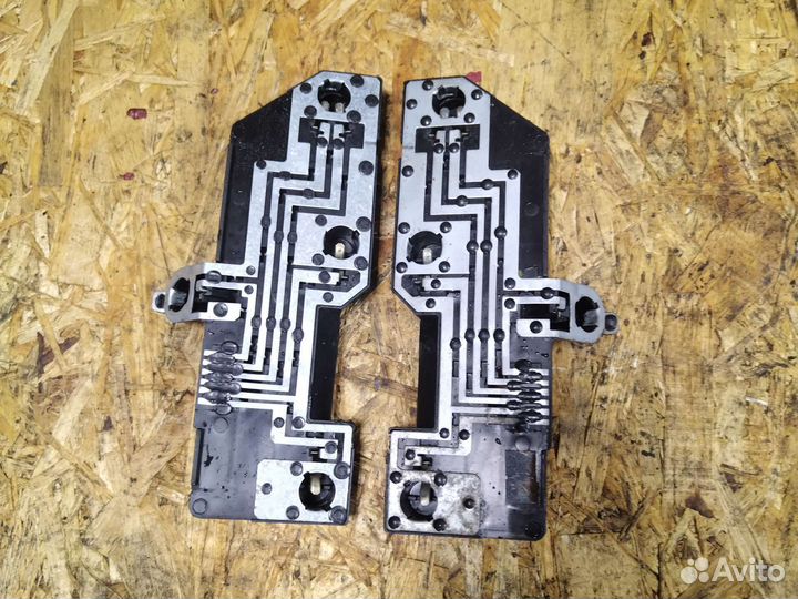 Плата заднего фонари Renault Symbol