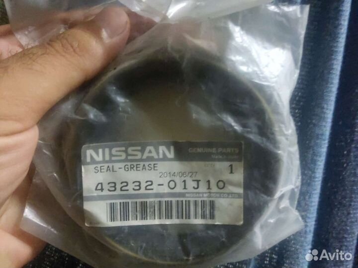 Кузовные уплотнитель, Сальники Ниссан Ратрол Y61