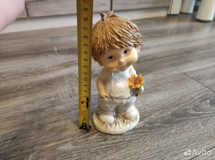 Фигурка мальчик слон