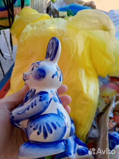 Фигурки собак и зайца, фарфор, новые