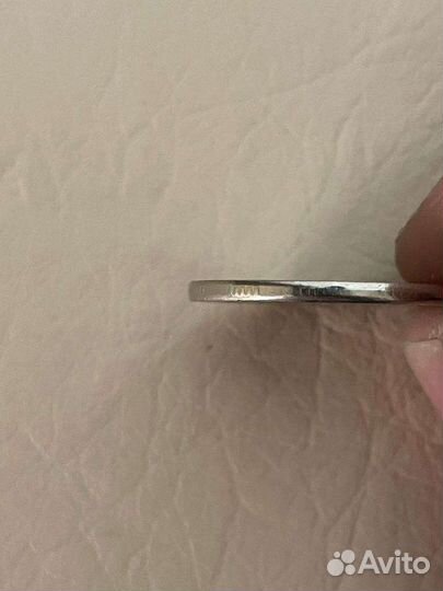 Монета заводским браком