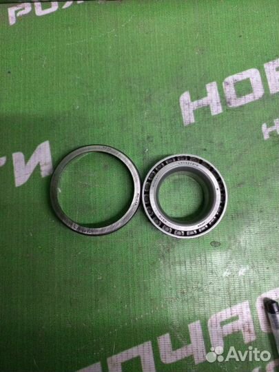 Подшипник передней ступицы Nissan Caravan 1986