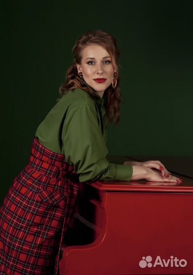 Стилист имиджмейкер