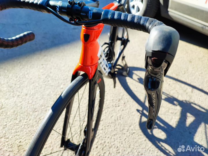 Шоссейный велосипед Trek Emonda SL6 2020