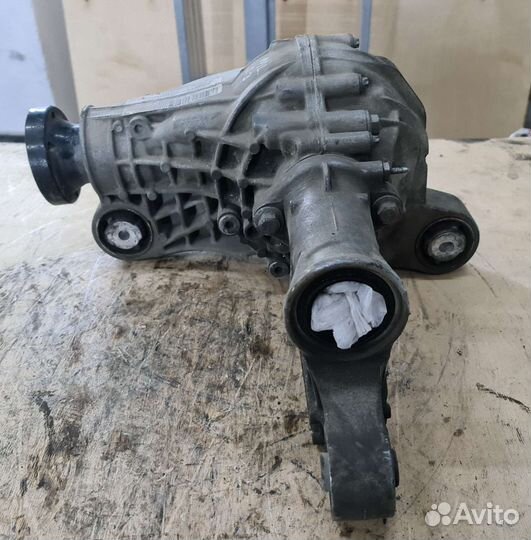 Передний редуктор Mercedes W166 6.3 AMG