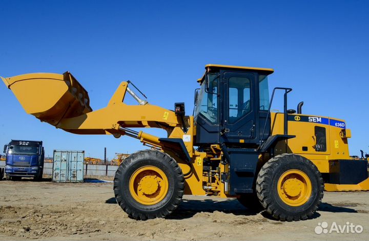Фронтальный погрузчик SEM 636D, 2022
