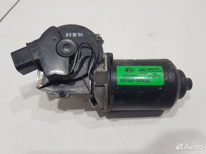 Моторчик стеклоочистителя передний (Hyundai i40)