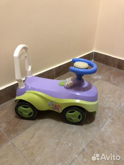 Машина каталка толокар