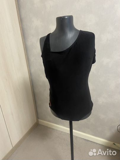 Топ тренировочный от Primabella