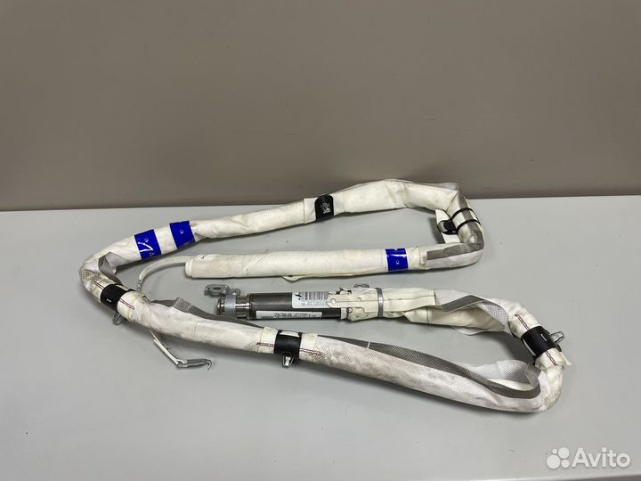 Шторка безопасности правая Ауди А4 Б8