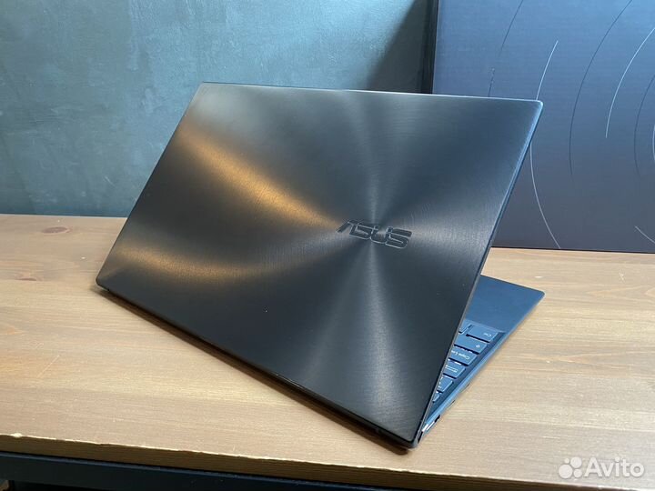 Asus ZenBook 13'3