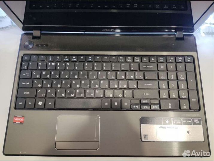 Шустрый ноутбук Acer на ssd + сумка и мышка