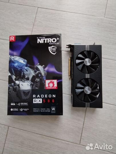 Sapphire nitro+ Radeon RX 580 8Gb