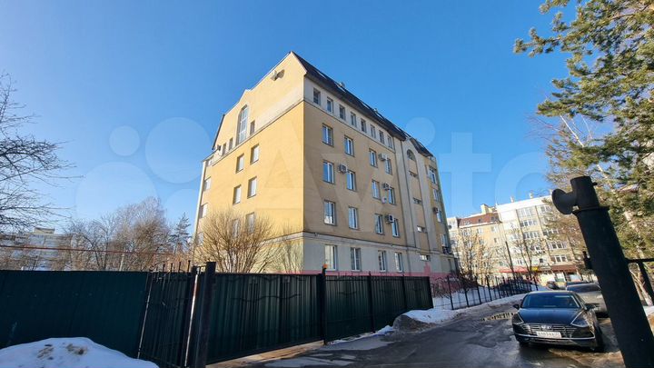 3-к. квартира, 117,9 м², 3/6 эт.