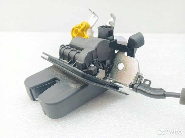 Замок багажника задний Audi Q5 FY 2.0 DET 2019