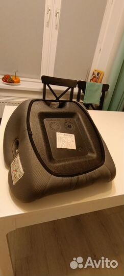 Детский бустер автомобильный