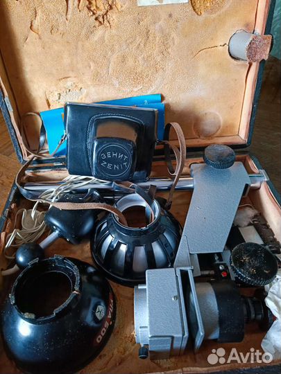 Фотоаппарат Зенит 11+фотоувеличитель упа-500