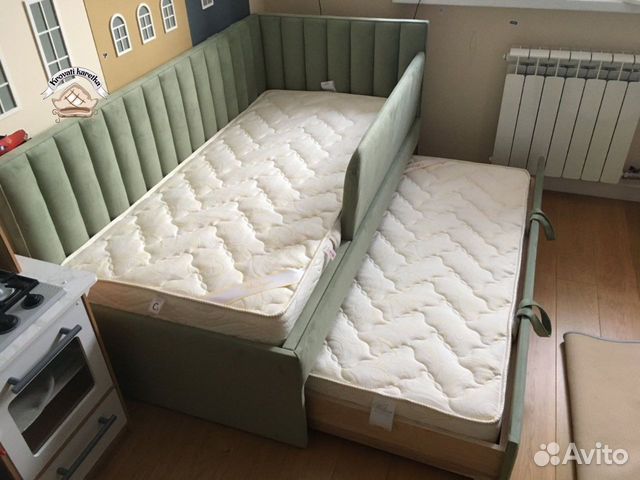 Угловая выкатная кровать для двоих детей 1+1